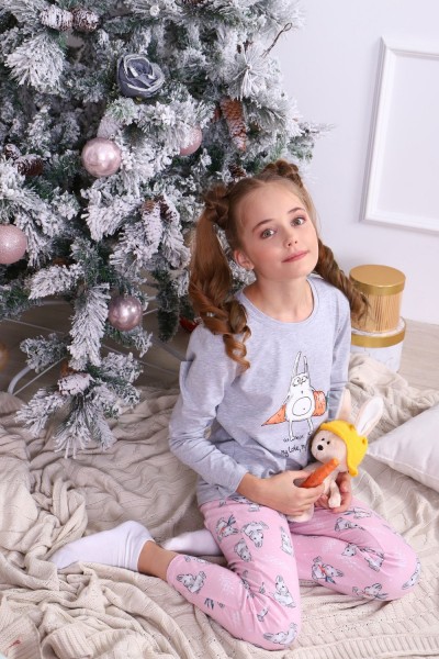 Пижама для девочки Зайцы-морковки арт. ПД-15-048 - серый меланж-розовый (Н)